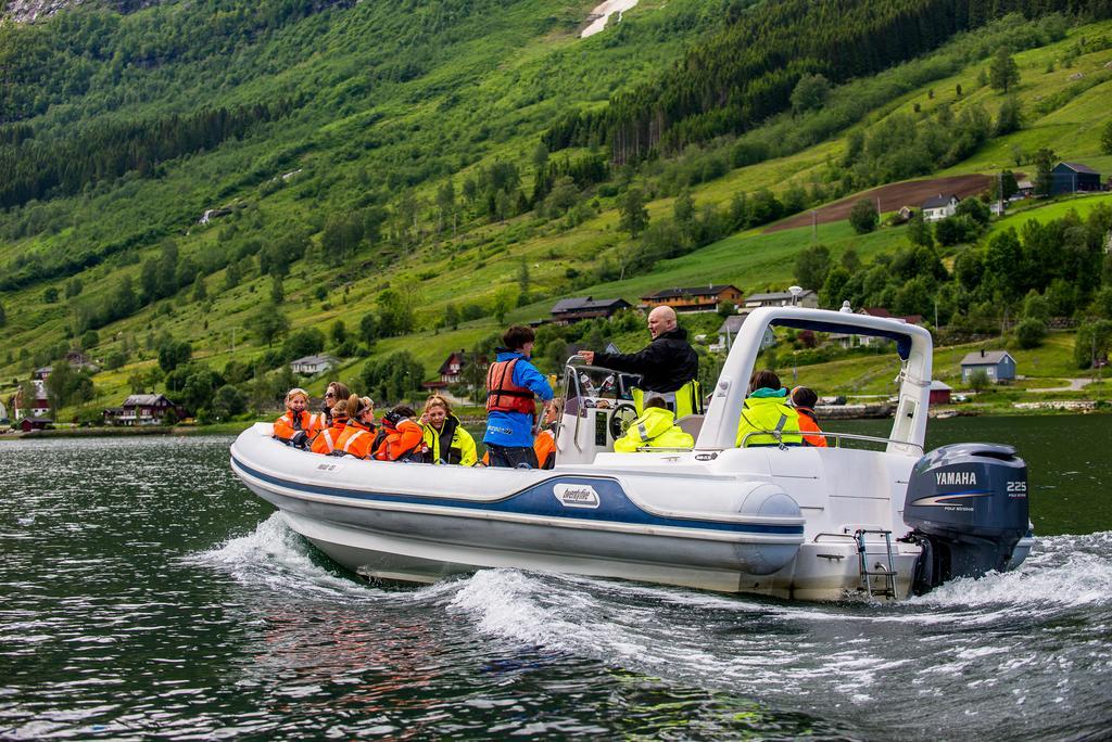 Nesset Fjordcamping Olden Ngoại thất bức ảnh