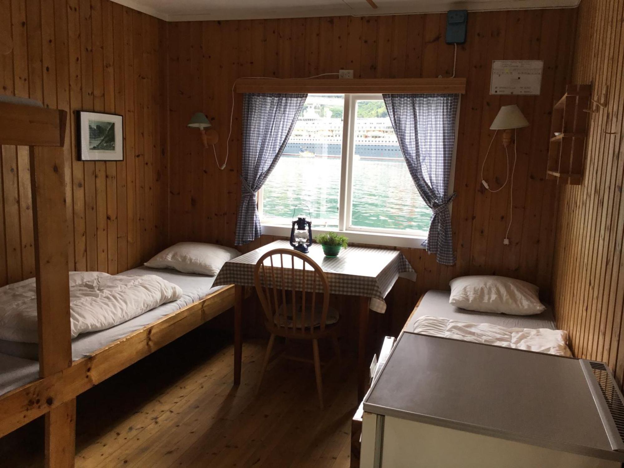 Nesset Fjordcamping Olden Ngoại thất bức ảnh